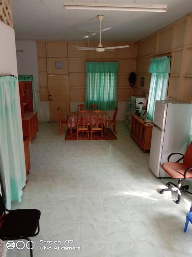 Opro S&S Homestay Pagoh Malay Only มัวร์ ภายนอก รูปภาพ
