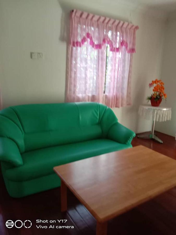 Opro S&S Homestay Pagoh Malay Only มัวร์ ภายนอก รูปภาพ